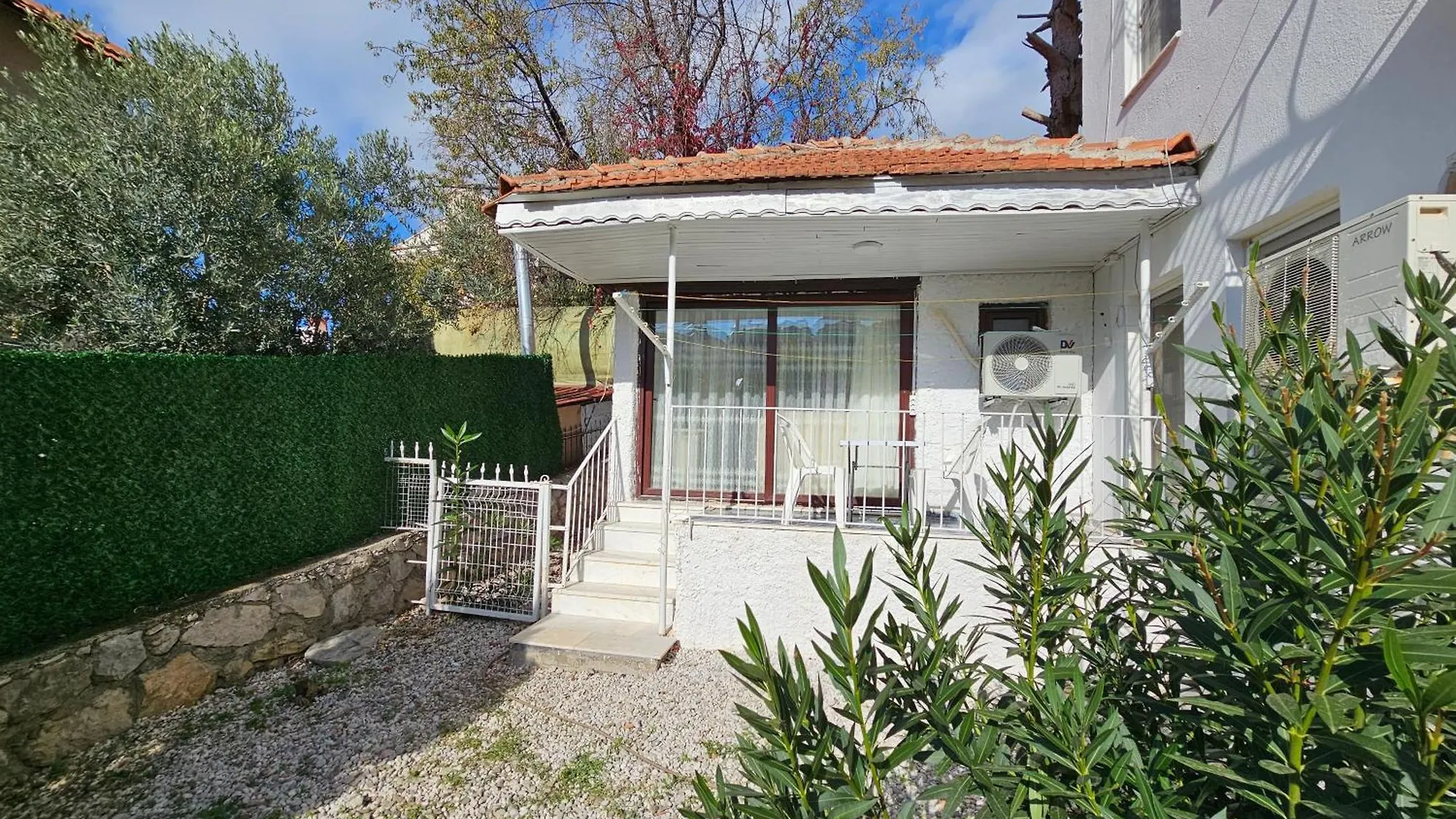 Kekik Azure Homes Oeluedeniz Fethiye Turkey